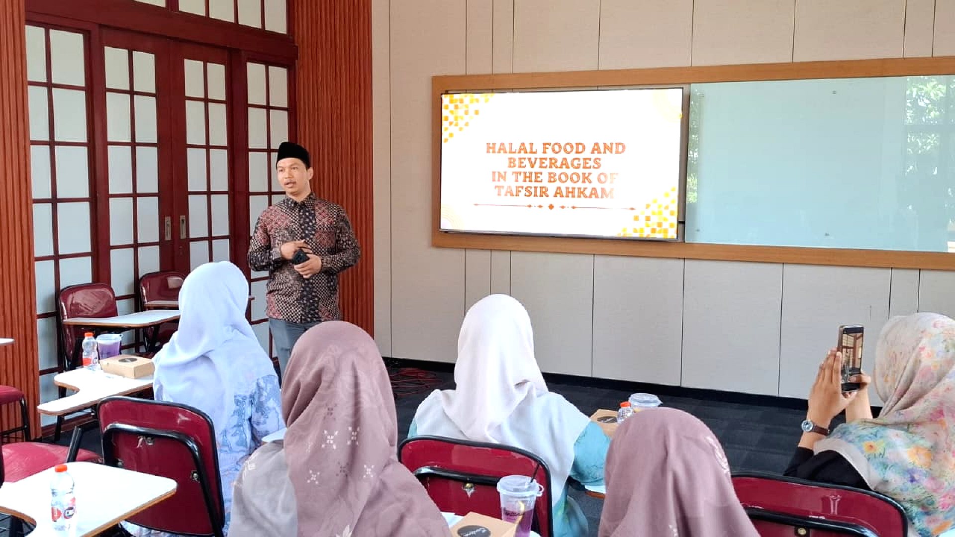 Bekal Menuju Perguruan Tinggi dan Pengabdian
